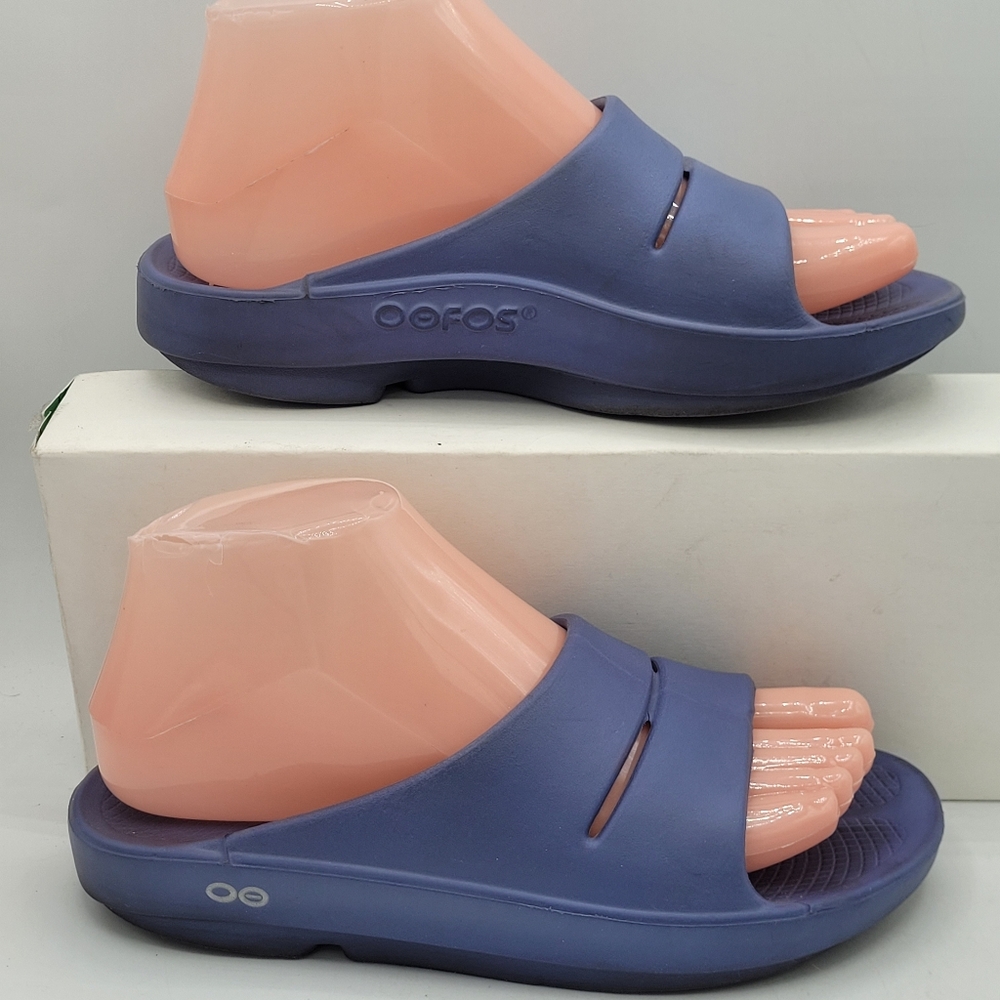Oofoos Ooahh Purple Slides Size 7 In Women 5 In Mens - Picture 3 of 16